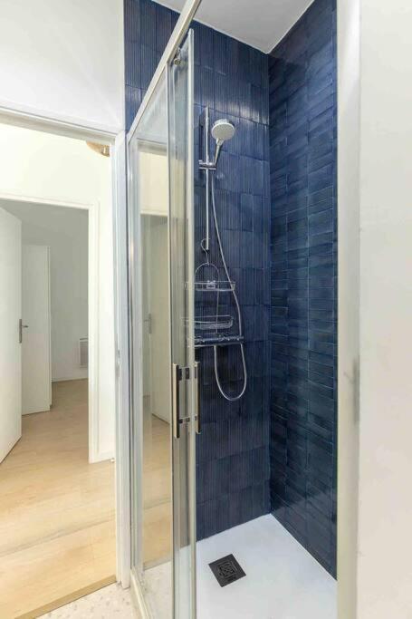 Appart Cosy A 1' Du Cours Julien Marseille Ngoại thất bức ảnh